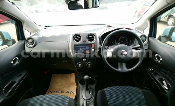 Buy Used Nissan Note Blue Car in Beitbridge in Matabeleland South Buy Used Nissan Note Blue Car in Beitbridge in Matabeleland South