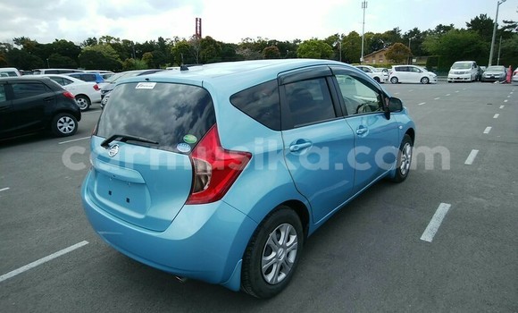 Buy Used Nissan Note Blue Car in Beitbridge in Matabeleland South Buy Used Nissan Note Blue Car in Beitbridge in Matabeleland South