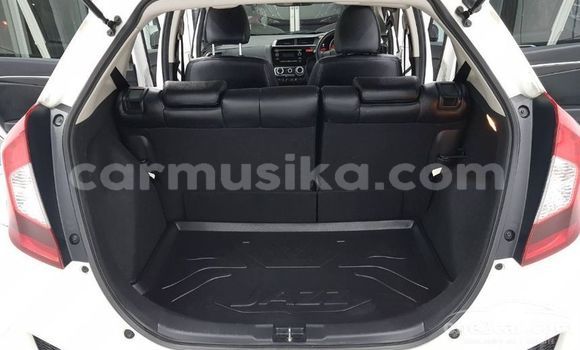 Tenga Tsaru Honda Fit Chena Mota in Beitbridge in Matabeleland South Tenga Tsaru Honda Fit Chena Mota in Beitbridge in Matabeleland South