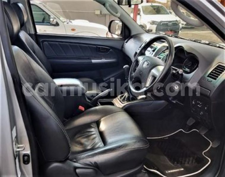 Big with watermark toyota hilux matabeleland south beitbridge 23756