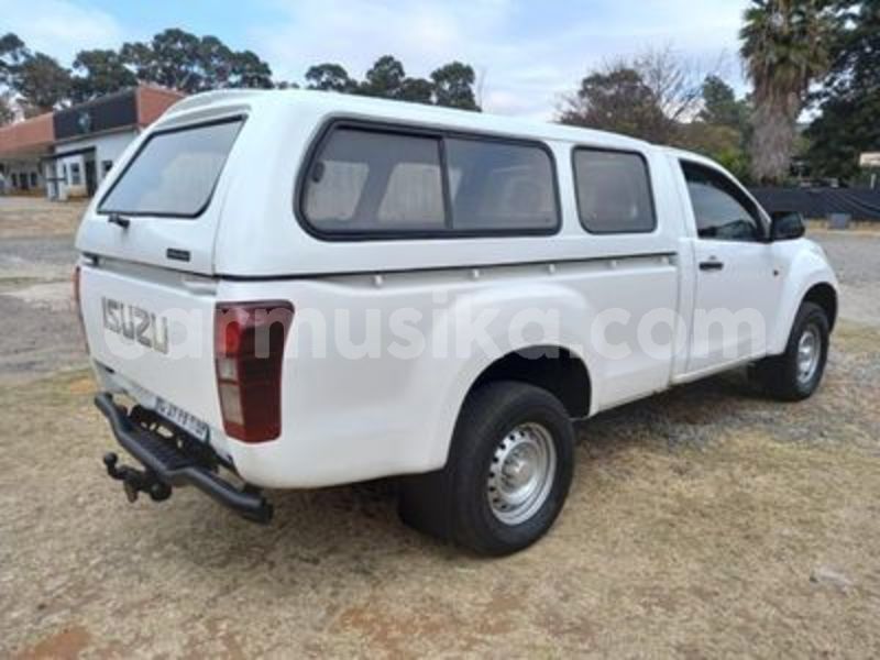 Big with watermark isuzu kb matabeleland south beitbridge 23762