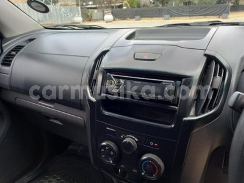 Big with watermark isuzu kb matabeleland south beitbridge 23762