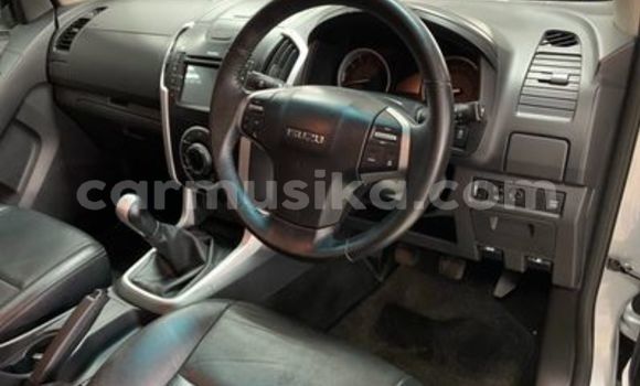 Buy Used Isuzu KB Other Car in Beitbridge in Matabeleland South Buy Used Isuzu KB Other Car in Beitbridge in Matabeleland South