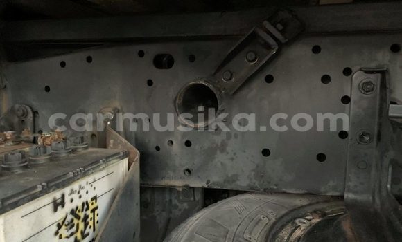 Nunua Ilio tumika Toyota Dyna Nyeupe Lori ndani ya Beitbridge nchini Matabeleland Kusini Nunua Ilio tumika Toyota Dyna Nyeupe Lori ndani ya Beitbridge nchini Matabeleland Kusini