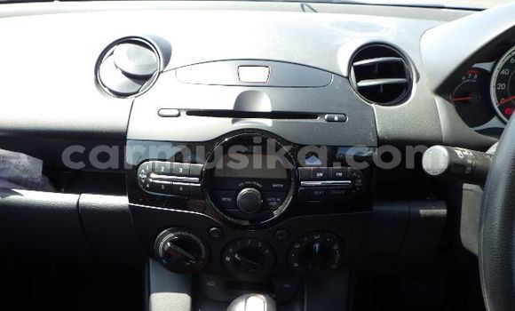 Nunua Ilio tumika Mazda 2 Nyingine Gari ndani ya Beitbridge nchini Matabeleland Kusini Nunua Ilio tumika Mazda 2 Nyingine Gari ndani ya Beitbridge nchini Matabeleland Kusini