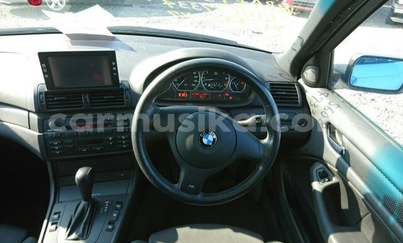Tenga Tsaru BMW 3–Series Sirivha Mota in Beitbridge in Matabeleland South Tenga Tsaru BMW 3–Series Sirivha Mota in Beitbridge in Matabeleland South