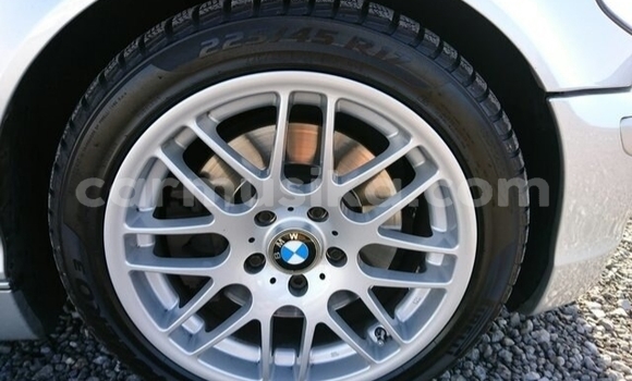 Tenga Tsaru BMW 3–Series Sirivha Mota in Beitbridge in Matabeleland South Tenga Tsaru BMW 3–Series Sirivha Mota in Beitbridge in Matabeleland South