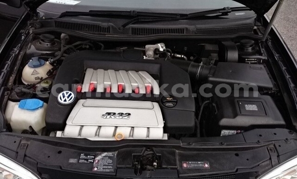 Buy Used Volkswagen Golf R32 Black Car in Beitbridge in Matabeleland South Buy Used Volkswagen Golf R32 Black Car in Beitbridge in Matabeleland South