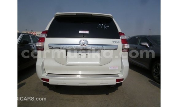 Buy Import Toyota Prado White Car in Import - Dubai in Harare Buy Import Toyota Prado White Car in Import - Dubai in Harare