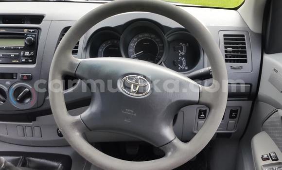 Nunua Ilio tumika Toyota Hilux Nyeupe Gari ndani ya Beitbridge nchini Matabeleland Kusini Nunua Ilio tumika Toyota Hilux Nyeupe Gari ndani ya Beitbridge nchini Matabeleland Kusini