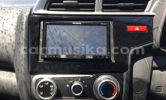 Acheter Occasion Voiture Honda Fit Gris à Beitbridge, Matabeleland South Acheter Occasion Voiture Honda Fit Gris à Beitbridge, Matabeleland South