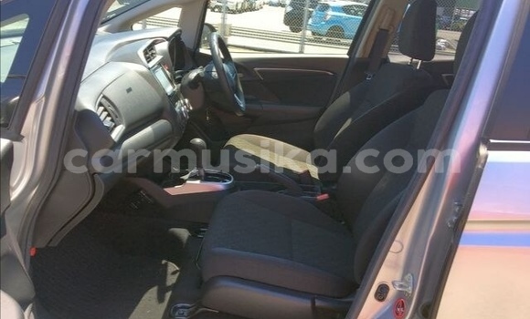 Acheter Occasion Voiture Honda Fit Gris à Beitbridge, Matabeleland South Acheter Occasion Voiture Honda Fit Gris à Beitbridge, Matabeleland South