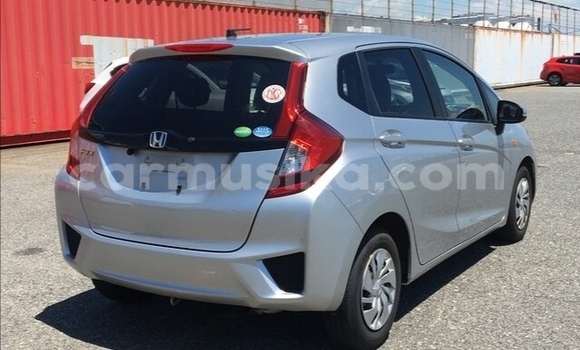 Acheter Occasion Voiture Honda Fit Gris à Beitbridge, Matabeleland South Acheter Occasion Voiture Honda Fit Gris à Beitbridge, Matabeleland South