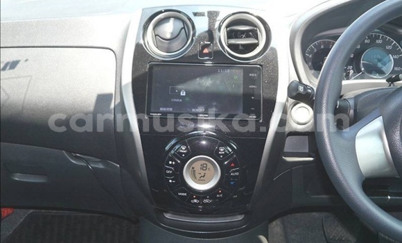 Nunua Ilio tumika Nissan Note Fedha Gari ndani ya Beitbridge nchini Matabeleland Kusini Nunua Ilio tumika Nissan Note Fedha Gari ndani ya Beitbridge nchini Matabeleland Kusini