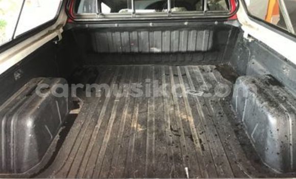 Acheter Occasion Voiture Ford Pickup Rouge à Beitbridge, Matabeleland South Acheter Occasion Voiture Ford Pickup Rouge à Beitbridge, Matabeleland South