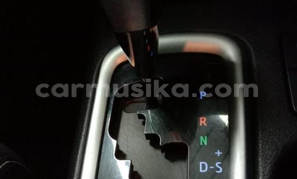 Acheter Occasion Voiture Toyota Hilux Blanc à Beitbridge, Matabeleland South Acheter Occasion Voiture Toyota Hilux Blanc à Beitbridge, Matabeleland South