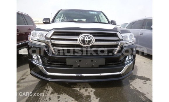 Nunua Imported Toyota Land Cruiser Nyeusi Gari ndani ya Import - Dubai nchini Harare Nunua Imported Toyota Land Cruiser Nyeusi Gari ndani ya Import - Dubai nchini Harare