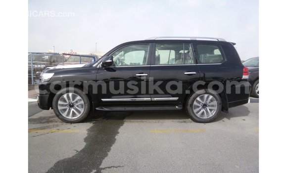 Nunua Imported Toyota Land Cruiser Nyeusi Gari ndani ya Import - Dubai nchini Harare Nunua Imported Toyota Land Cruiser Nyeusi Gari ndani ya Import - Dubai nchini Harare