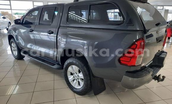 Buy Used Toyota Hilux Black Car in Harare in Harare Buy Used Toyota Hilux Black Car in Harare in Harare
