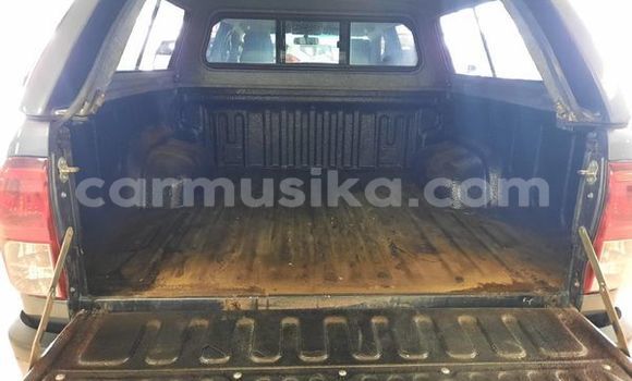 Buy Used Toyota Hilux Black Car in Harare in Harare Buy Used Toyota Hilux Black Car in Harare in Harare