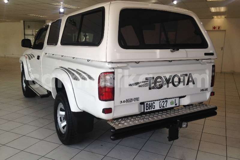 Big with watermark toyota hilux bulawayo bulawayo 23806