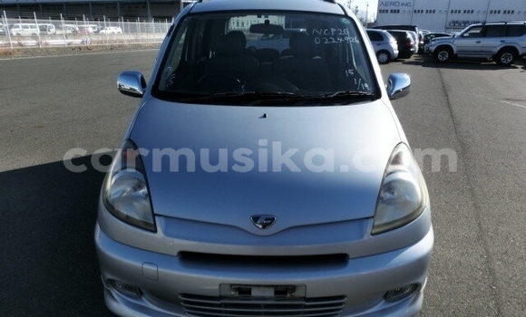 Acheter Occasion Voiture Toyota FunCargo Gris à Beitbridge, Matabeleland South Acheter Occasion Voiture Toyota FunCargo Gris à Beitbridge, Matabeleland South