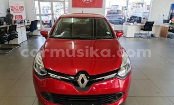 Buy Used Renault Clio Red Car in Beitbridge in Matabeleland South