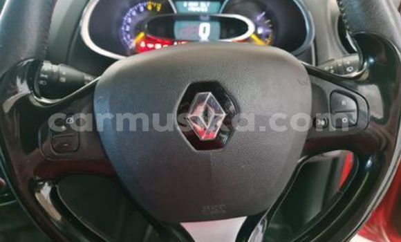 Buy Used Renault Clio Red Car in Beitbridge in Matabeleland South Buy Used Renault Clio Red Car in Beitbridge in Matabeleland South