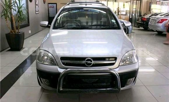 Buy Used Opel Corsa Beige Car in Beitbridge in Matabeleland South Buy Used Opel Corsa Beige Car in Beitbridge in Matabeleland South