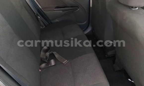 Tenga Tsaru Toyota Etios Bhuruu Mota in Beitbridge in Matabeleland South Tenga Tsaru Toyota Etios Bhuruu Mota in Beitbridge in Matabeleland South