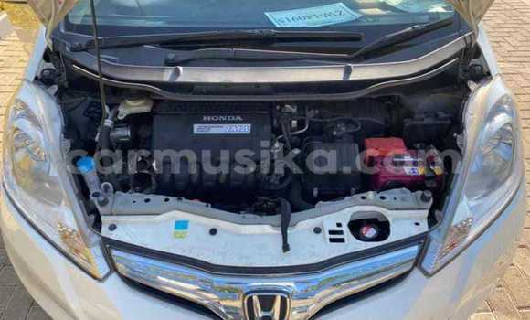 Buy New Honda Fit White Car in Harare in Harare Buy New Honda Fit White Car in Harare in Harare