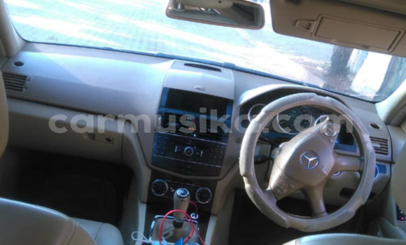 Buy Used Mercedes-Benz C-Classe Silver Car in Avondale in Harare Buy Used Mercedes-Benz C-Classe Silver Car in Avondale in Harare
