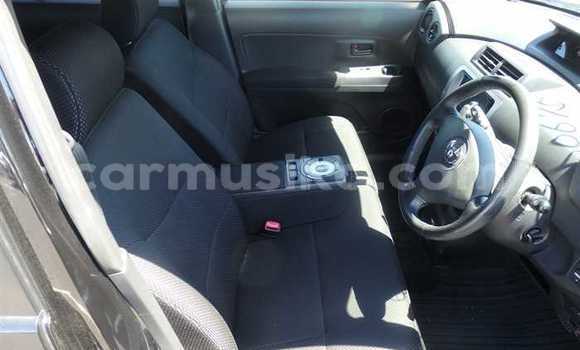 Nunua Ilio tumika Toyota bB Nyeusi Gari ndani ya Beitbridge nchini Matabeleland Kusini Nunua Ilio tumika Toyota bB Nyeusi Gari ndani ya Beitbridge nchini Matabeleland Kusini