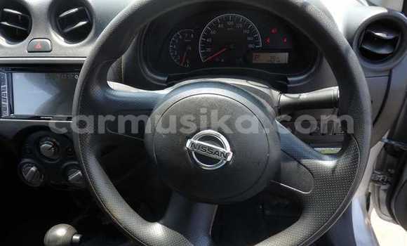 Nunua Ilio tumika Nissan Tiida Fedha Gari ndani ya Beitbridge nchini Matabeleland Kusini Nunua Ilio tumika Nissan Tiida Fedha Gari ndani ya Beitbridge nchini Matabeleland Kusini