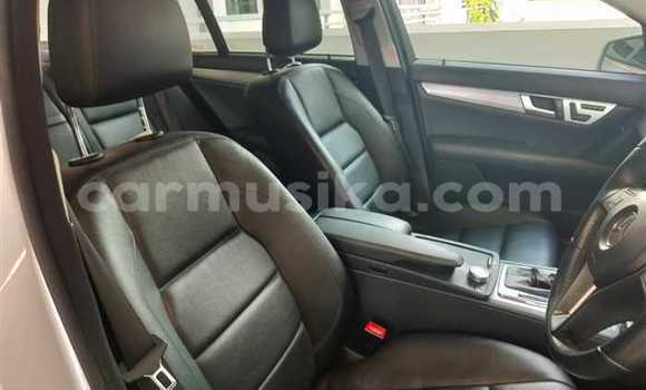 Buy Used Mercedes‒Benz C–Class Silver Car in Beitbridge in Matabeleland South Buy Used Mercedes‒Benz C–Class Silver Car in Beitbridge in Matabeleland South