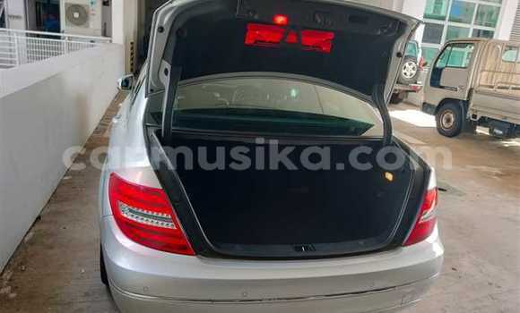 Buy Used Mercedes‒Benz C–Class Silver Car in Beitbridge in Matabeleland South Buy Used Mercedes‒Benz C–Class Silver Car in Beitbridge in Matabeleland South