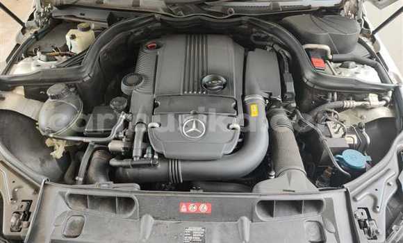 Buy Used Mercedes‒Benz C–Class Silver Car in Beitbridge in Matabeleland South Buy Used Mercedes‒Benz C–Class Silver Car in Beitbridge in Matabeleland South