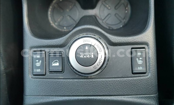 Acheter Occasion Voiture Nissan X–Trail Noir à Beitbridge, Matabeleland South Acheter Occasion Voiture Nissan X–Trail Noir à Beitbridge, Matabeleland South