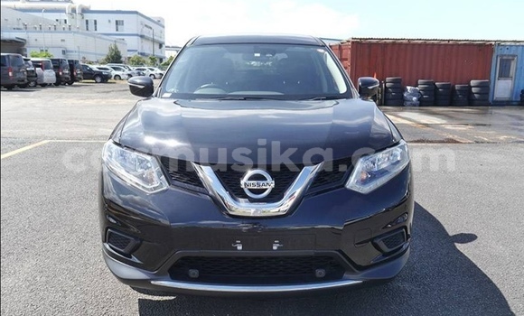 Acheter Occasion Voiture Nissan X–Trail Noir à Beitbridge, Matabeleland South Acheter Occasion Voiture Nissan X–Trail Noir à Beitbridge, Matabeleland South