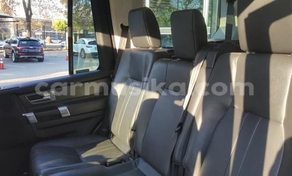Buy Used Land Rover Discovery Sport White Car in Victoria Falls in Matabeleland North Buy Used Land Rover Discovery Sport White Car in Victoria Falls in Matabeleland North