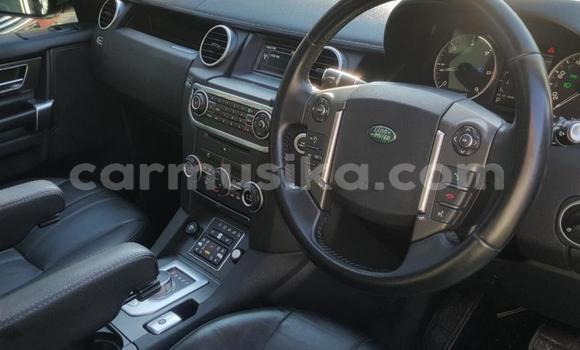 Buy Used Land Rover Discovery Sport White Car in Victoria Falls in Matabeleland North Buy Used Land Rover Discovery Sport White Car in Victoria Falls in Matabeleland North