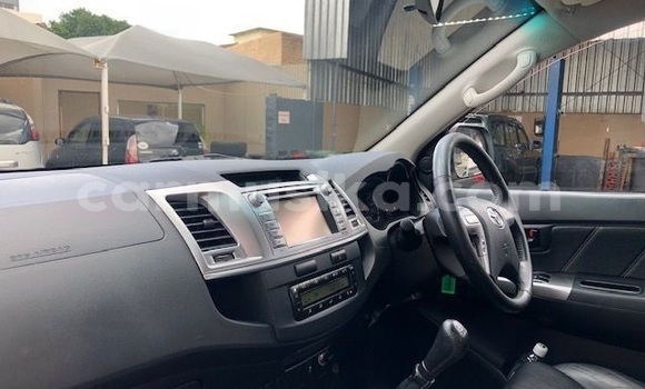 Tenga Tsaru Toyota Hilux Chena Mota in Beitbridge in Matabeleland South Tenga Tsaru Toyota Hilux Chena Mota in Beitbridge in Matabeleland South