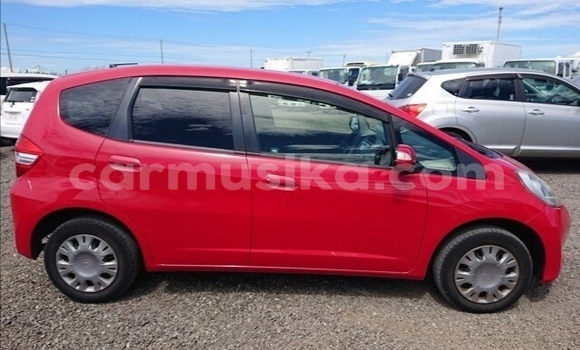 Tenga Tsaru Honda Fit Tsvuku Mota in Beitbridge in Matabeleland South Tenga Tsaru Honda Fit Tsvuku Mota in Beitbridge in Matabeleland South
