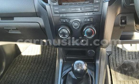 Tenga Tsaru Isuzu KB Chena Mota in Beitbridge in Matabeleland South Tenga Tsaru Isuzu KB Chena Mota in Beitbridge in Matabeleland South