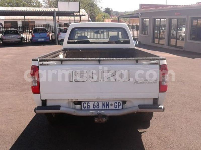 Big with watermark isuzu kb matabeleland south beitbridge 23862