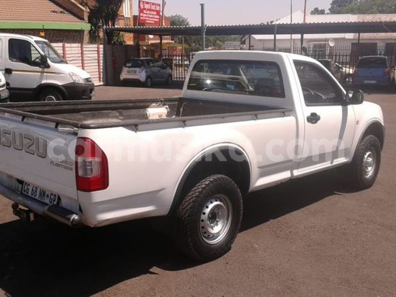 Big with watermark isuzu kb matabeleland south beitbridge 23862