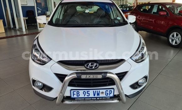 Buy Used Hyundai ix35 White Car in Beitbridge in Matabeleland South Buy Used Hyundai ix35 White Car in Beitbridge in Matabeleland South