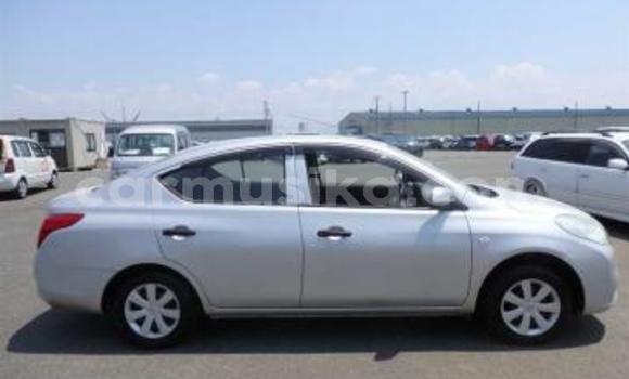 Nunua Ilio tumika Nissan Tiida Fedha Gari ndani ya Beitbridge nchini Matabeleland Kusini