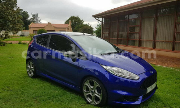 Acheter Occasion Voiture Ford Fiesta ST Bleu à Beitbridge, Matabeleland South Acheter Occasion Voiture Ford Fiesta ST Bleu à Beitbridge, Matabeleland South