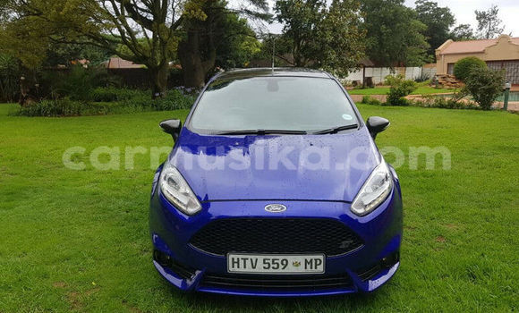 Acheter Occasion Voiture Ford Fiesta ST Bleu à Beitbridge, Matabeleland South Acheter Occasion Voiture Ford Fiesta ST Bleu à Beitbridge, Matabeleland South